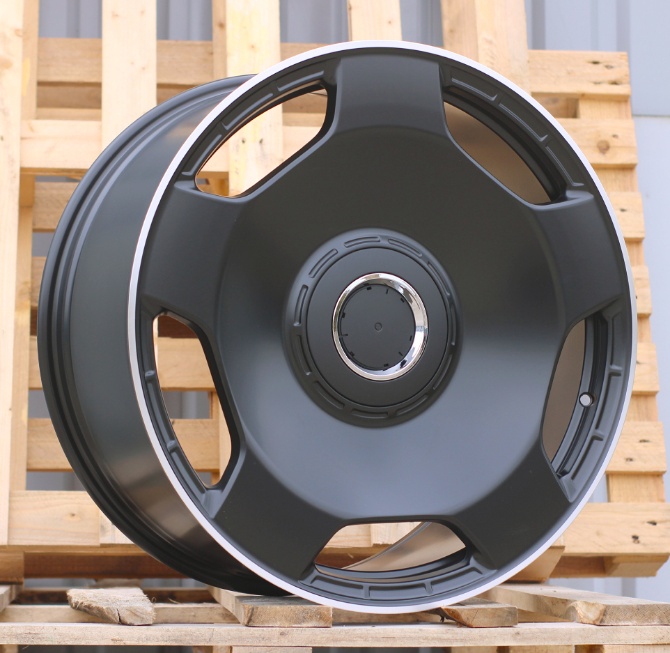 Mercedes F5133  Melns pusmatēts ar pulētu malu R22 5X112 11.5J et47 66.6