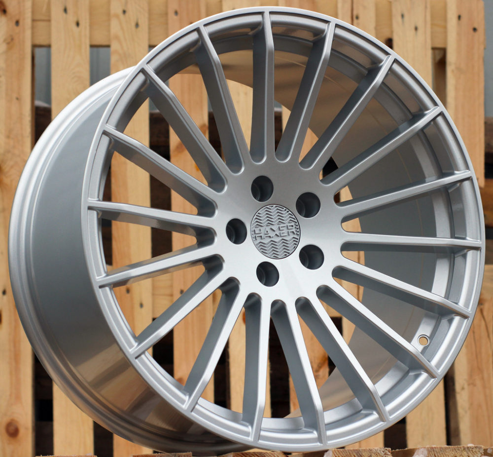 A1227  Sudrabs spīdīgs R19 5X120 8.5J et33 72.6