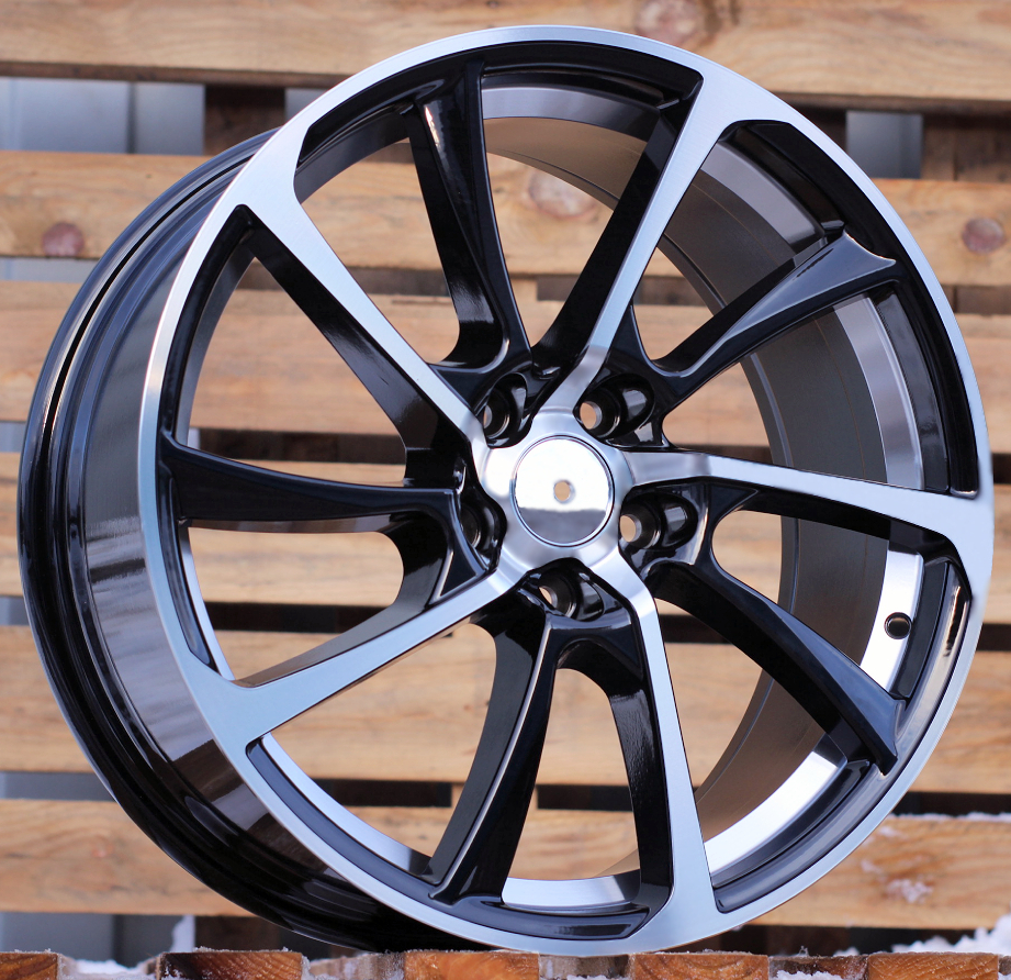 AUD B1135 R18x8