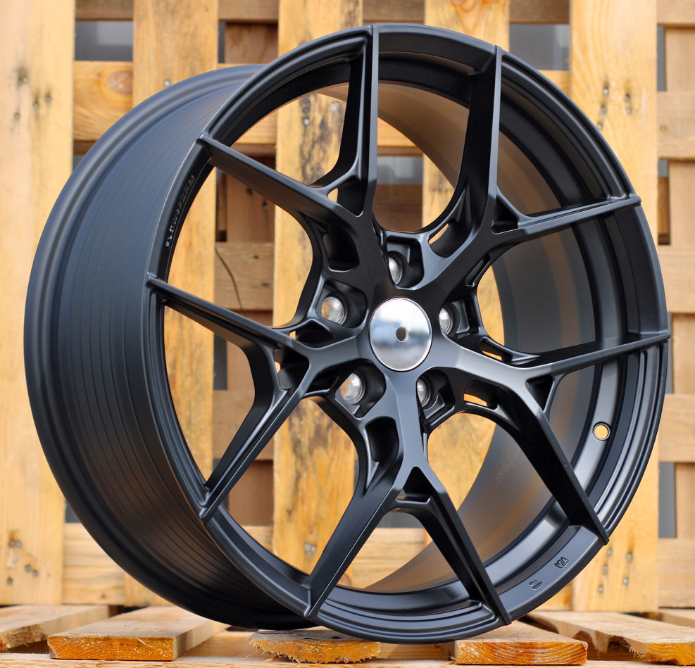 FF132  Melns matēts R18 5X112 8J et38 66.5