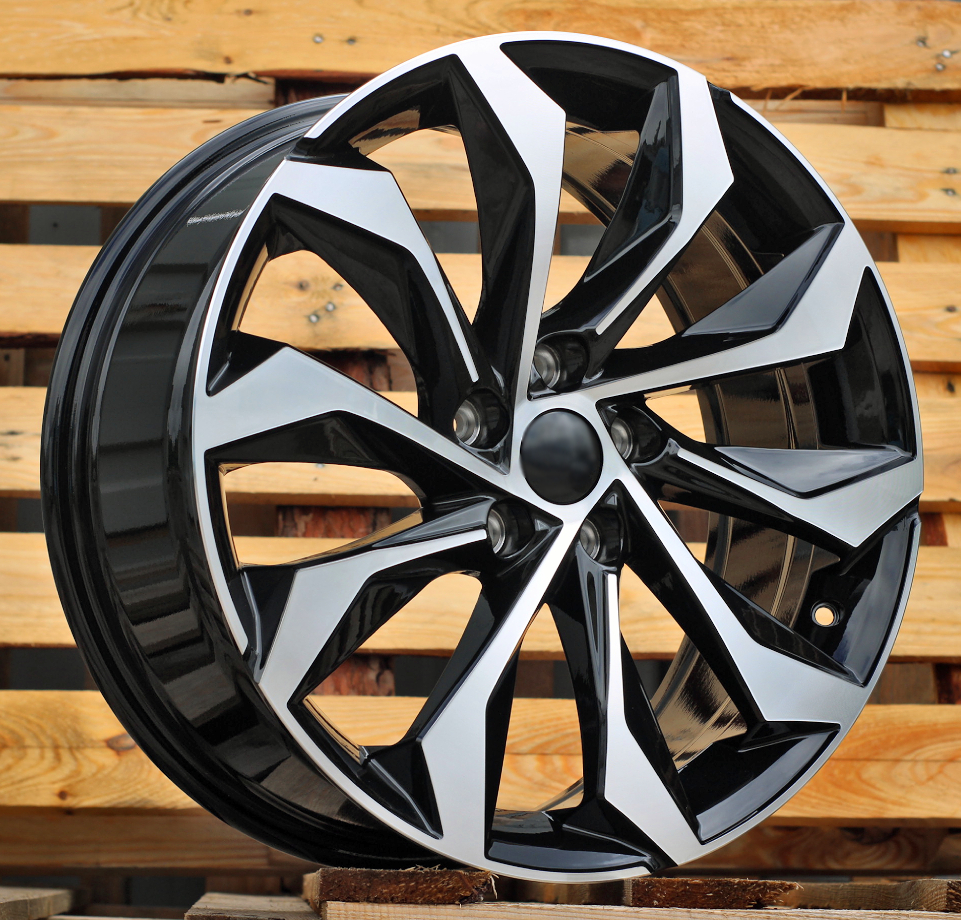 Skoda I1139  Melns ar pulētu virsmu R18 5X112 7.5J et40 57.1
