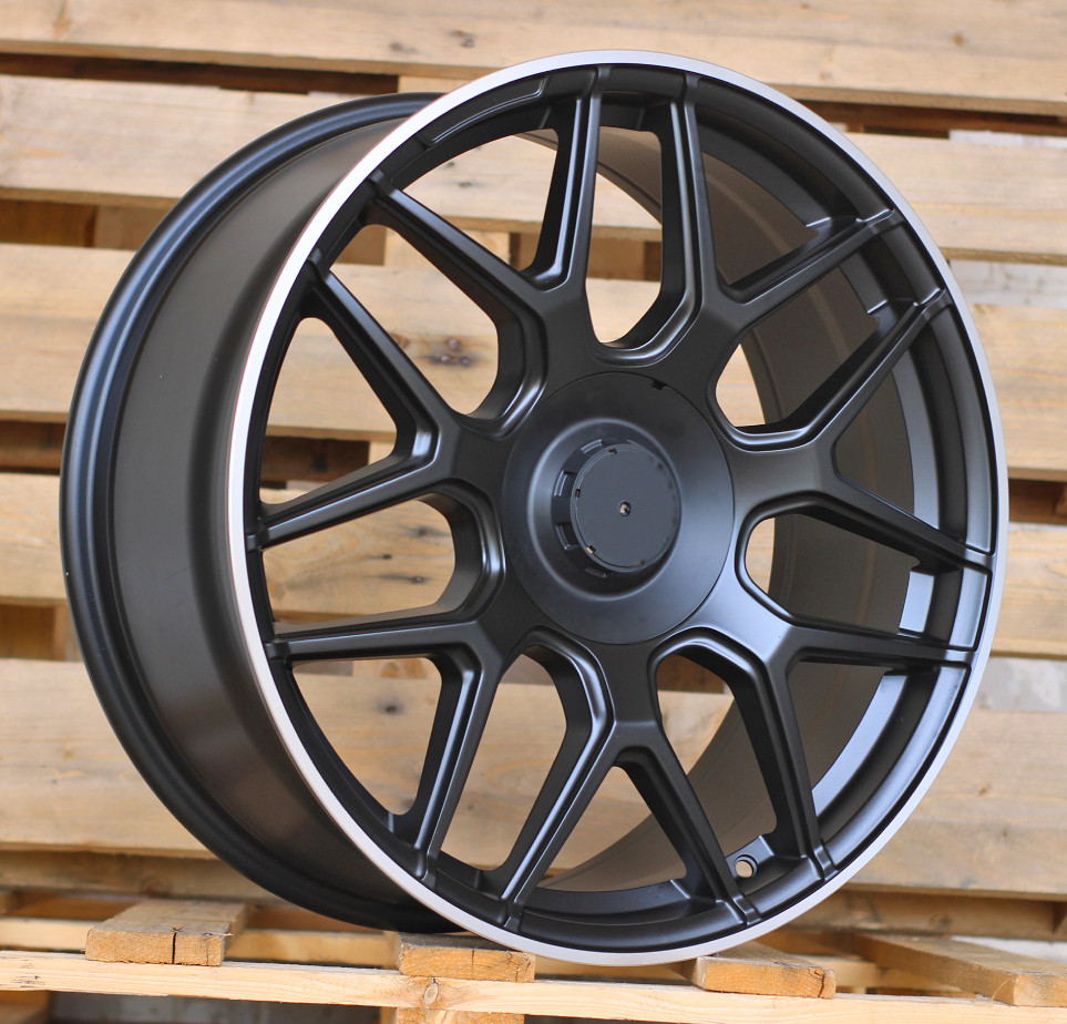 Mercedes B5318   R20 5X130 8.5J et35 84.1