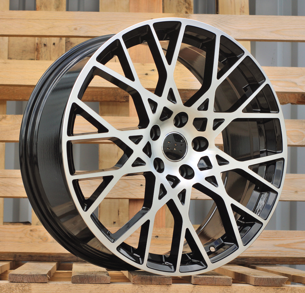 Audi 3S1293  Melns ar pulētu virsmu R19 5X112 8J et49 57.1