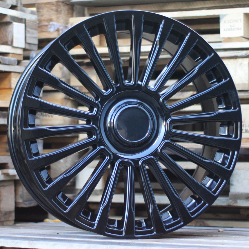 Land Rover/Range Rover B1365  Melns R21 5X120 9.5J et45 72.6