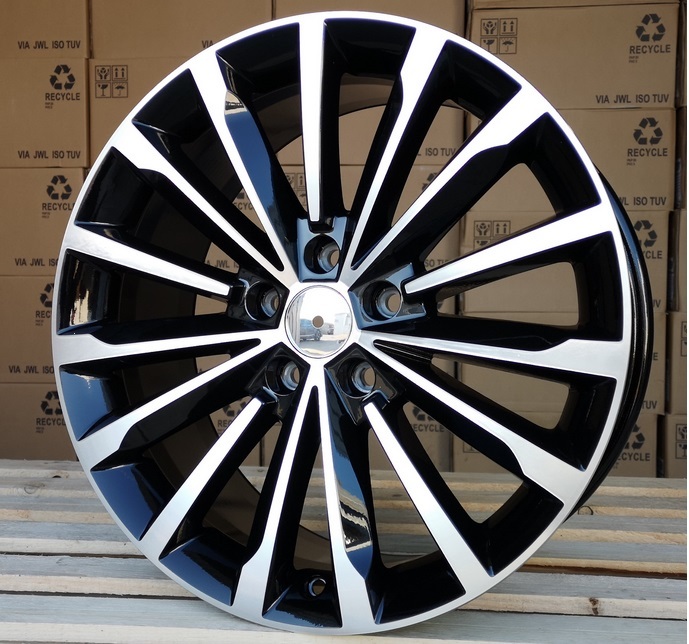 Skoda F1526  Melns ar pulētu virsmu R18 5X112 8J et44 57.1