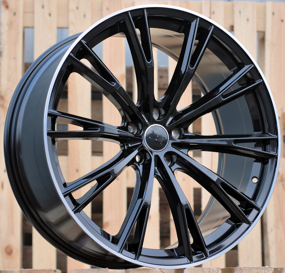 Audi H5060  Melns ar pulētu malu R18 5X112 8J et40 66.5
