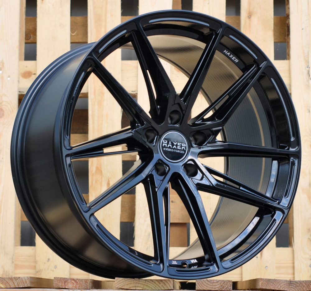 HX08F  Melns R18 5X112 8J et35 66.6