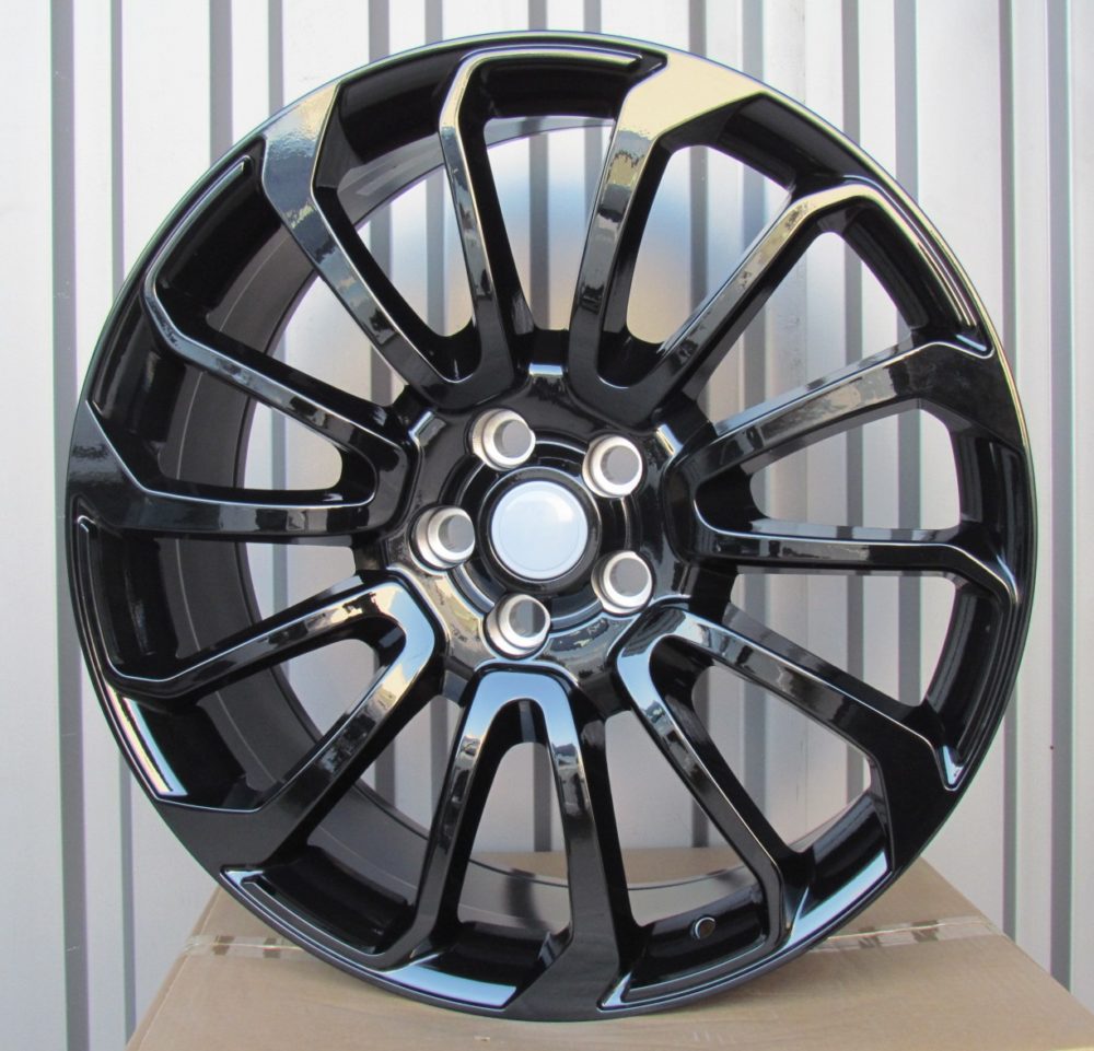 Land Rover/Range Rover BY959  Melns R21 5X120 9.5J et49 72.6