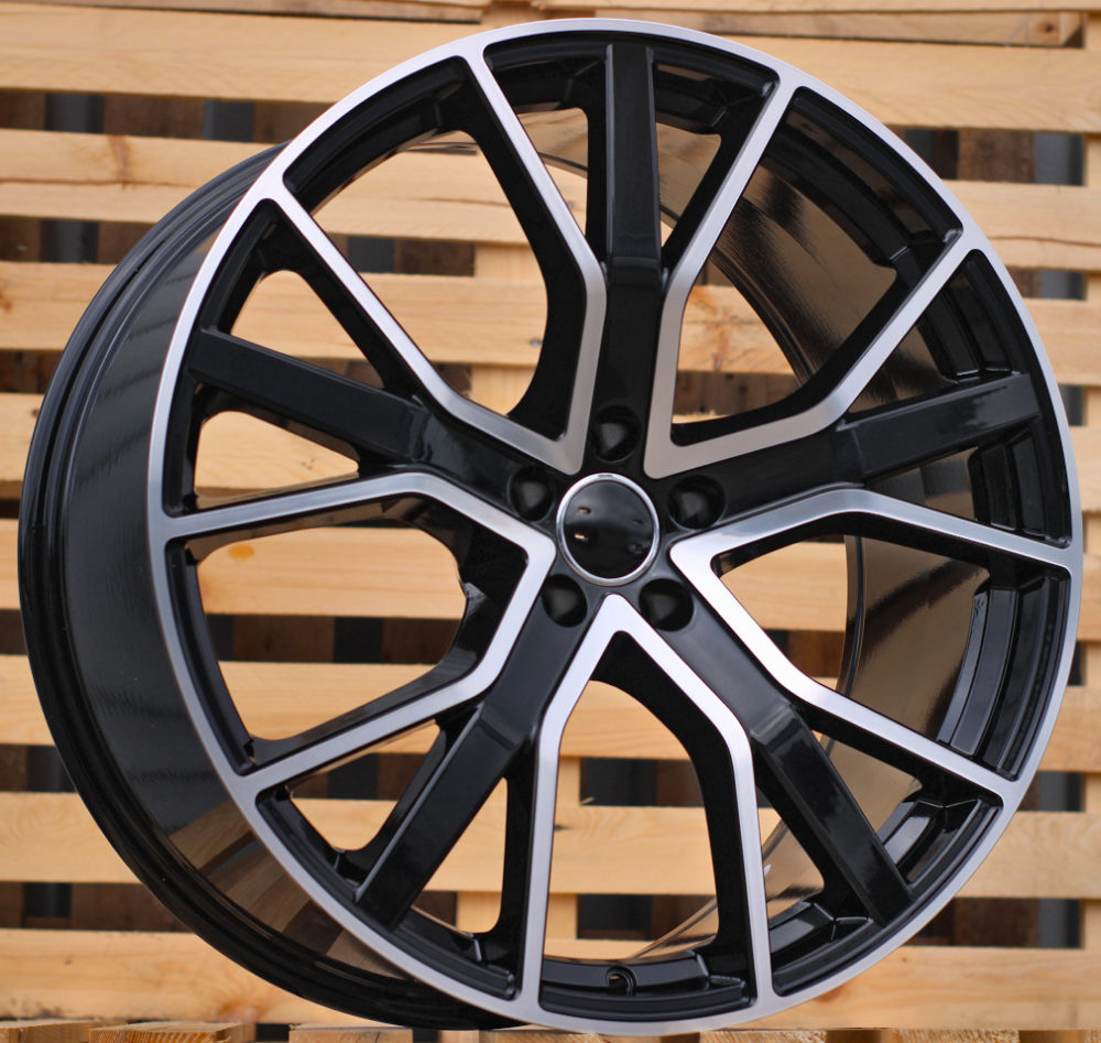 Audi B5131  Melns ar pulētu virsmu R18 5X112 8J et39 66.5