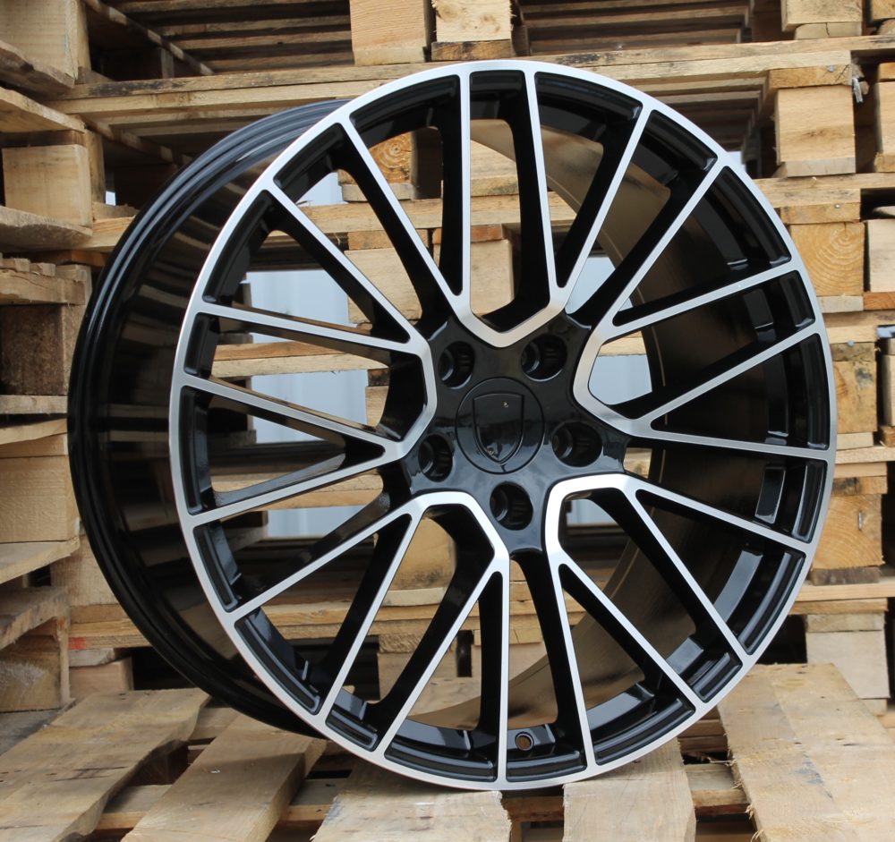Porsche FE179  Melns ar pulētu virsmu R21 5X130 11J et58 71.6
