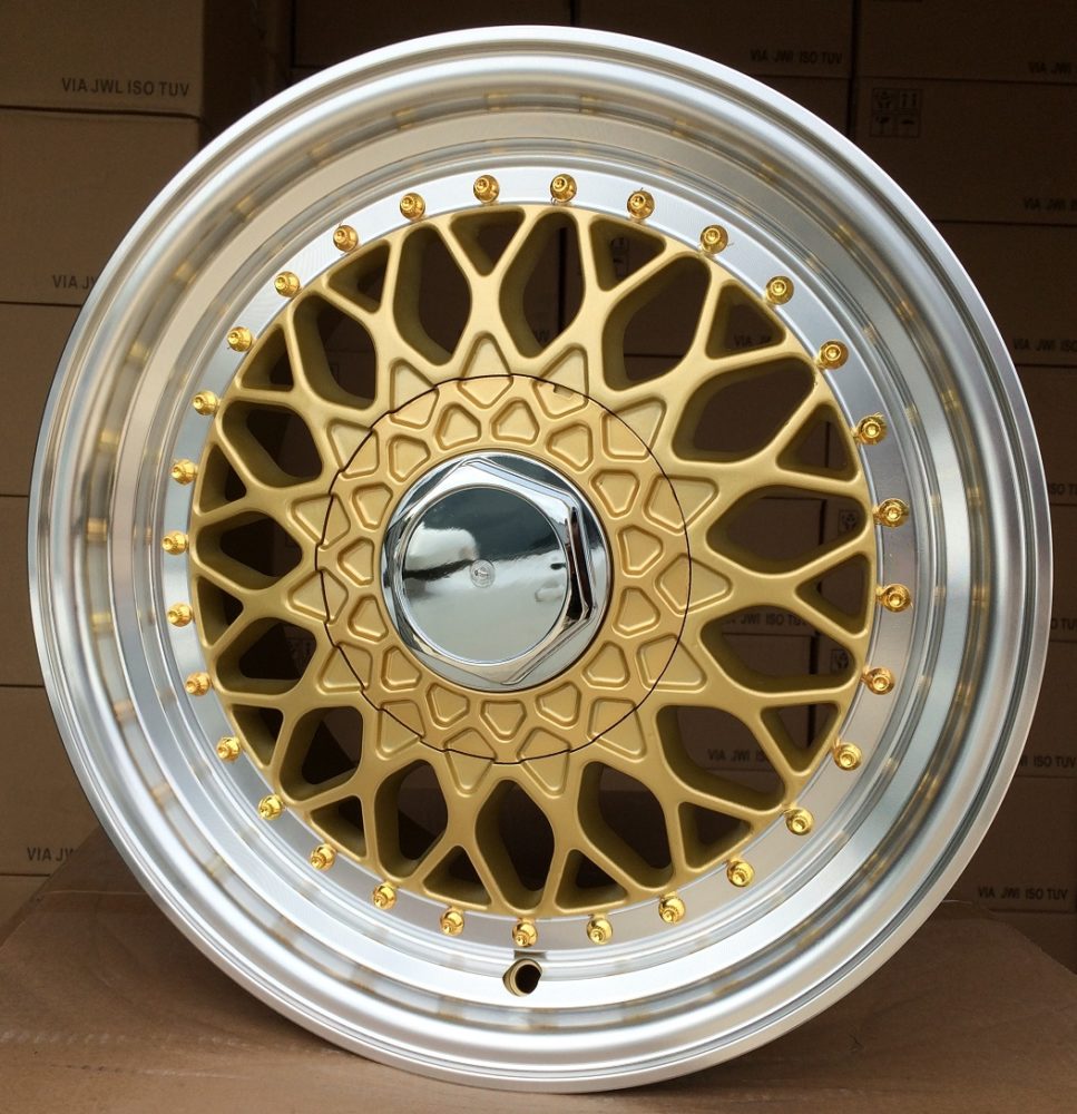 BY479  Bronza ar pulētu malu R18 10X112/120 8J et35 72.6