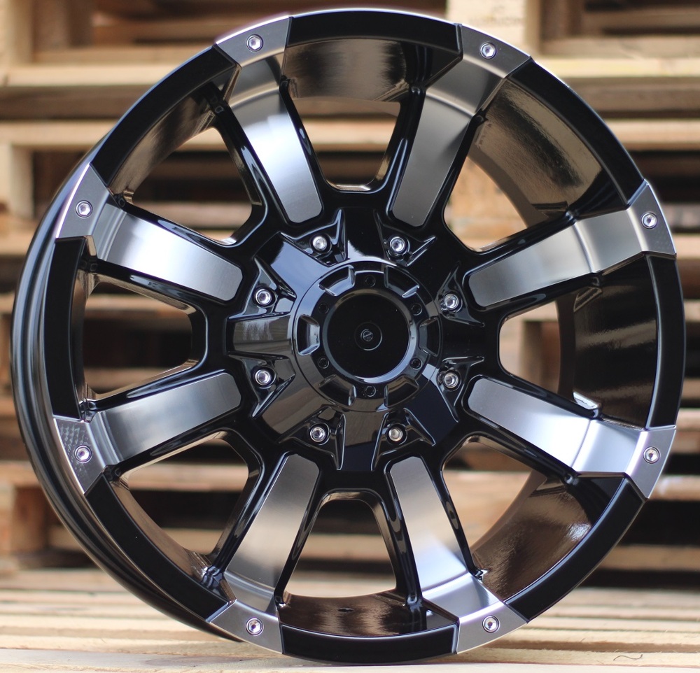 4X4 LU904 R17x9
