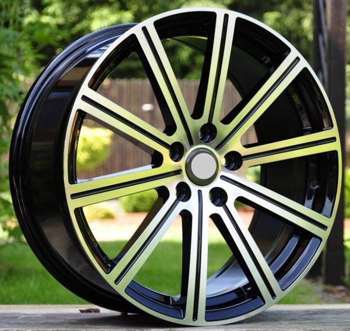 Volvo V513  Melns ar pulētu virsmu R18 5X108 8J et49 67.1