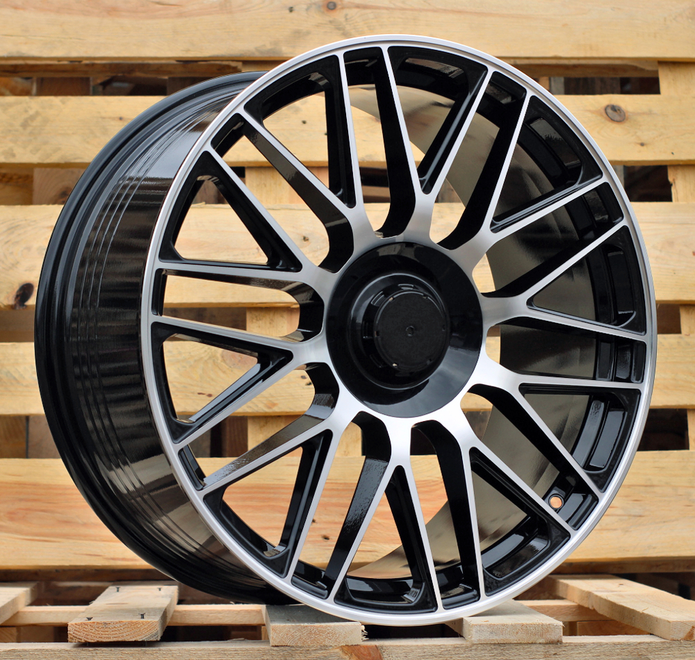 Mercedes Y0207  Melns ar pulētu virsmu R19 5X112 8.5J et40 66.6