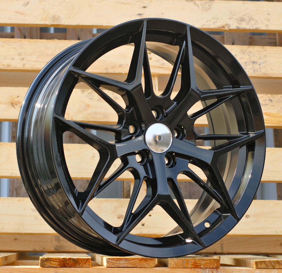 FBX114  Melns R17 5X114.3 7J et40 67.1