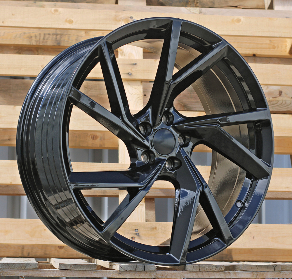 YF5709  Melns R20 5X108 8.5J et40 63.4