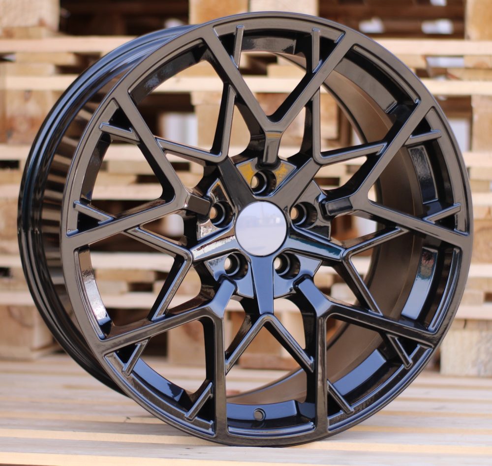 BMW B1383  Melns R19 5X120 8.5J et35 72.6