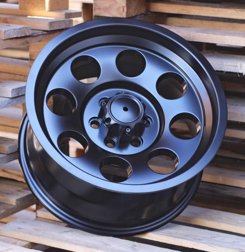 4X4 B1341 R16x8