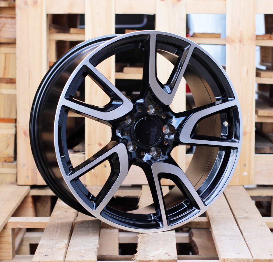 Mercedes XFE41  Melns ar pulētu virsmu R18 5X112 8.5J et45 66.6