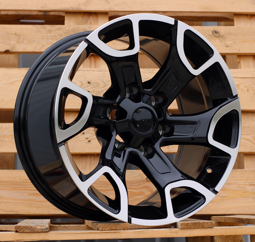 Toyota I6126  Melns ar pulētu virsmu R18 6X139.7 9J et12 106.1