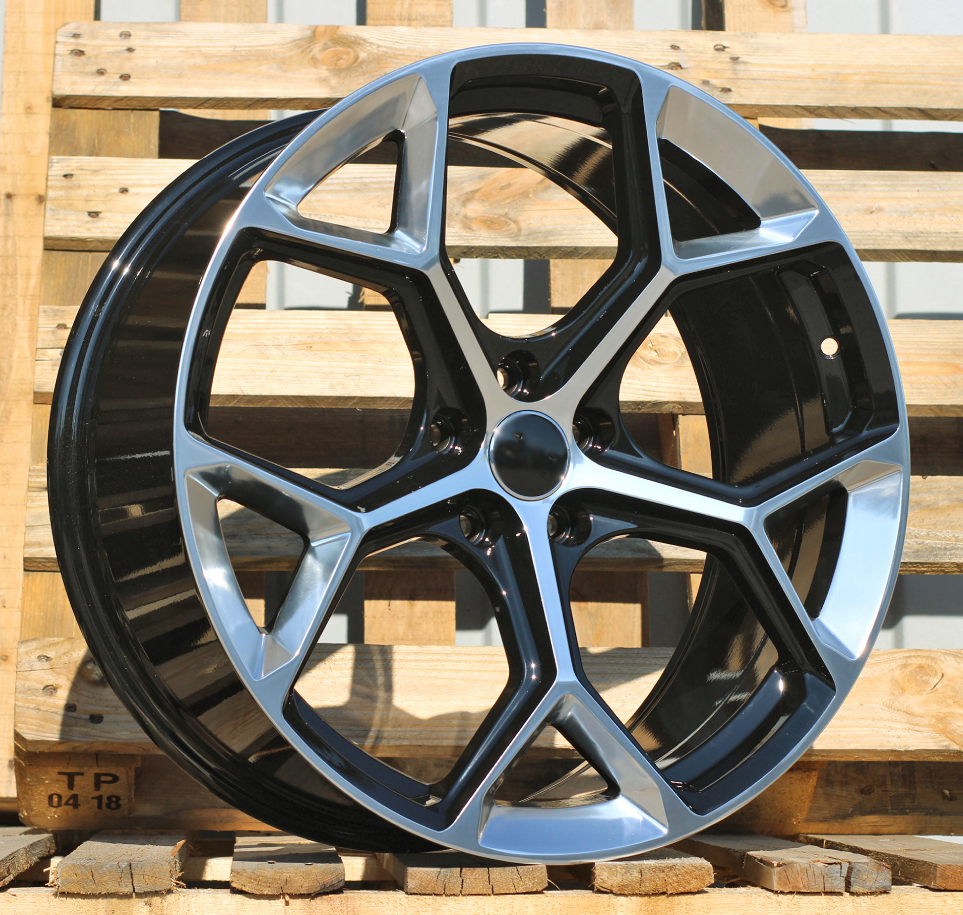 Audi I5598   R19 5X112 8.5J et27 66.5
