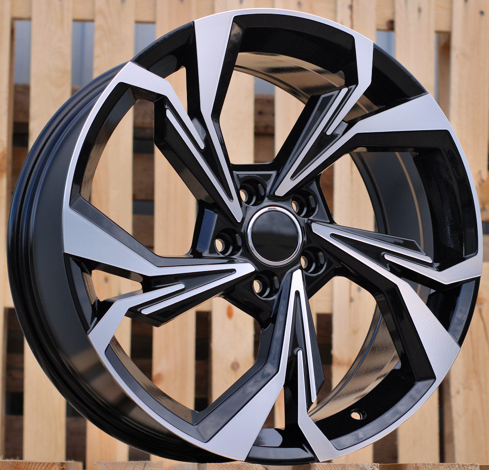 Audi B5893  Melns ar pulētu virsmu R18 5X112 8J et40 66.5