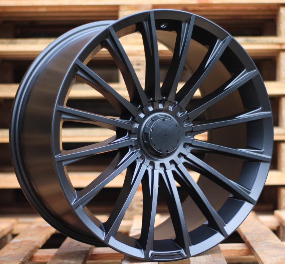 Mercedes B1499  Melns pusmatēts R19 5X112 9.5J et35 66.6