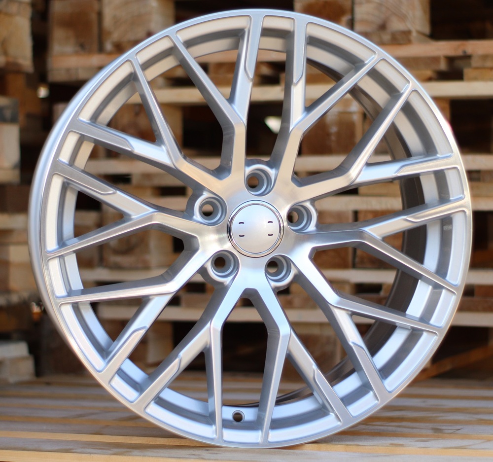 Audi XFE30  Sudrabs R18 5X112 8J et35 66.5