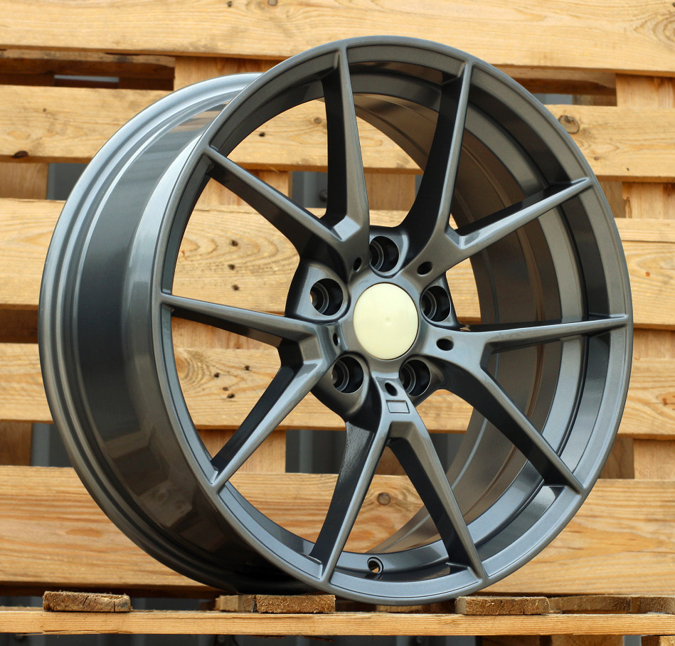 BMW B1416  Pelēks Gunmetal R18 5X120 8J et34 72.6