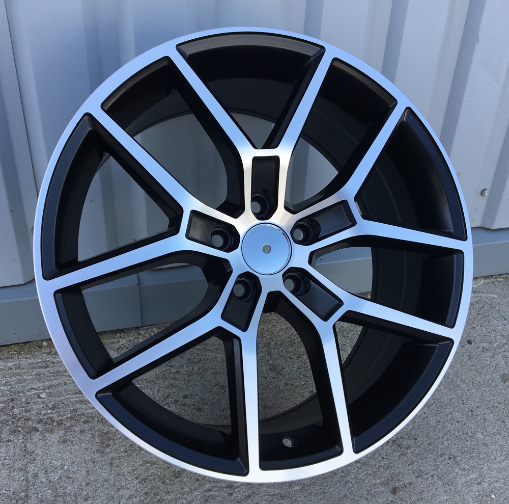 VOLVO D3026 R18x8
