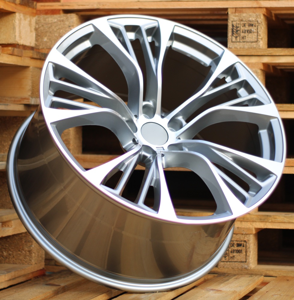 BMW BK851  Pelēks ar pulētu virsmu un pulverlaku R21 5X120 10J et40 74.1