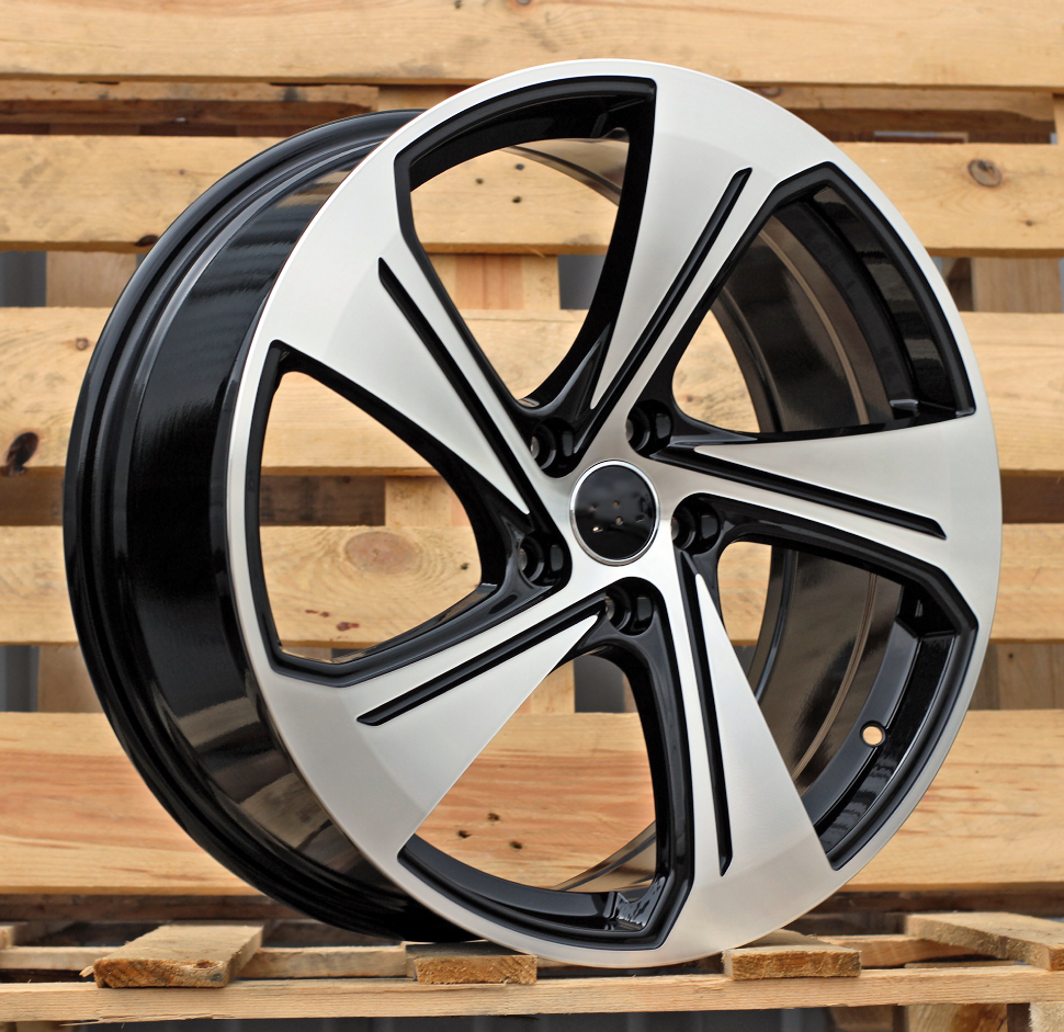 Audi YS1270  Melns ar pulētu virsmu R18 5X112 8J et46 57.1