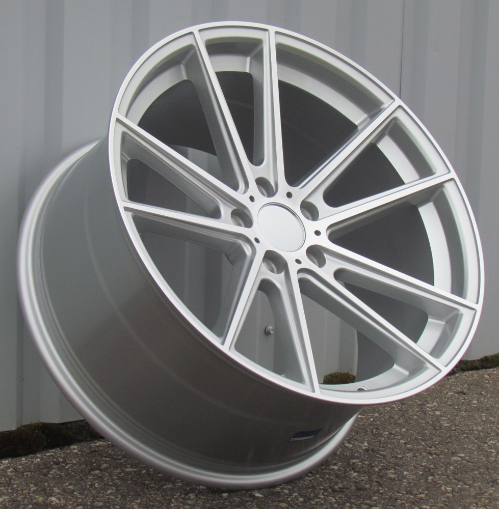 XFE45  Sudrabs R19 5X112 8.5J et40 66.6