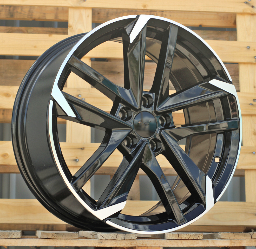 Peugeot XE170  Melns ar pulētu virsmu R18 5X108 8J et45 65.1