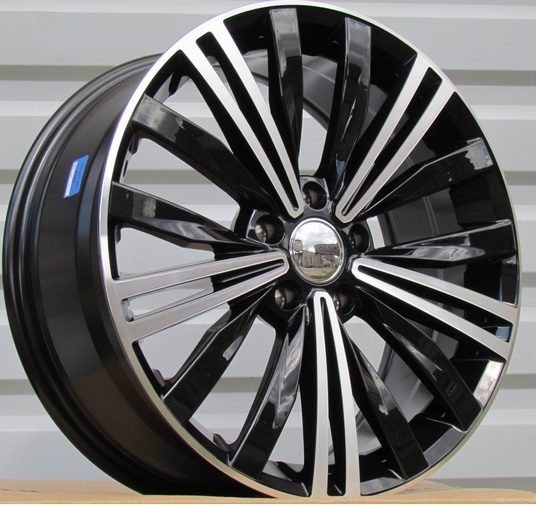 Volkswagen XE360  Melns ar pulētu virsmu un pulverlaku R17 5X112 7J et40 57.1