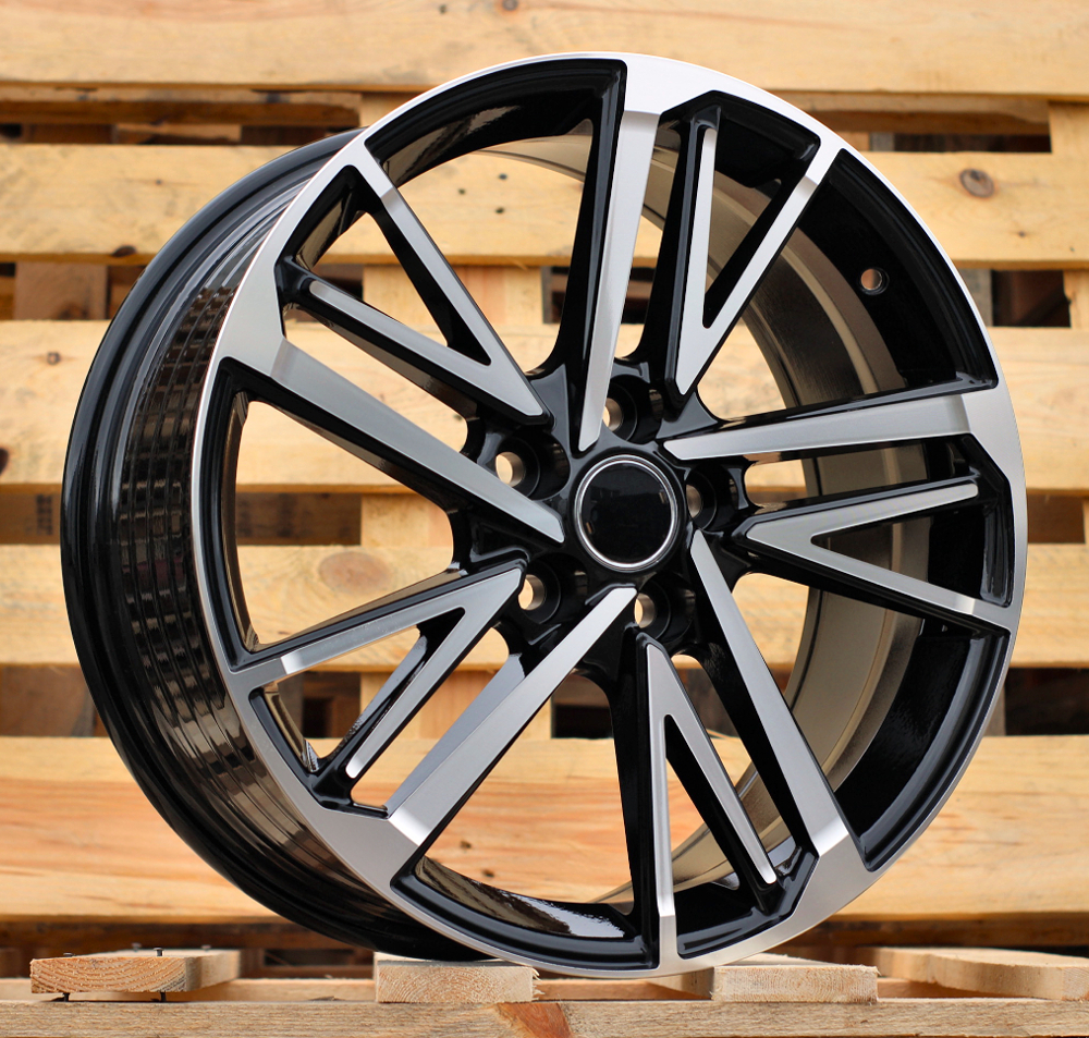 Toyota FBX255  Melns ar pulētu virsmu R18 5X114.3 8J et50 60.1