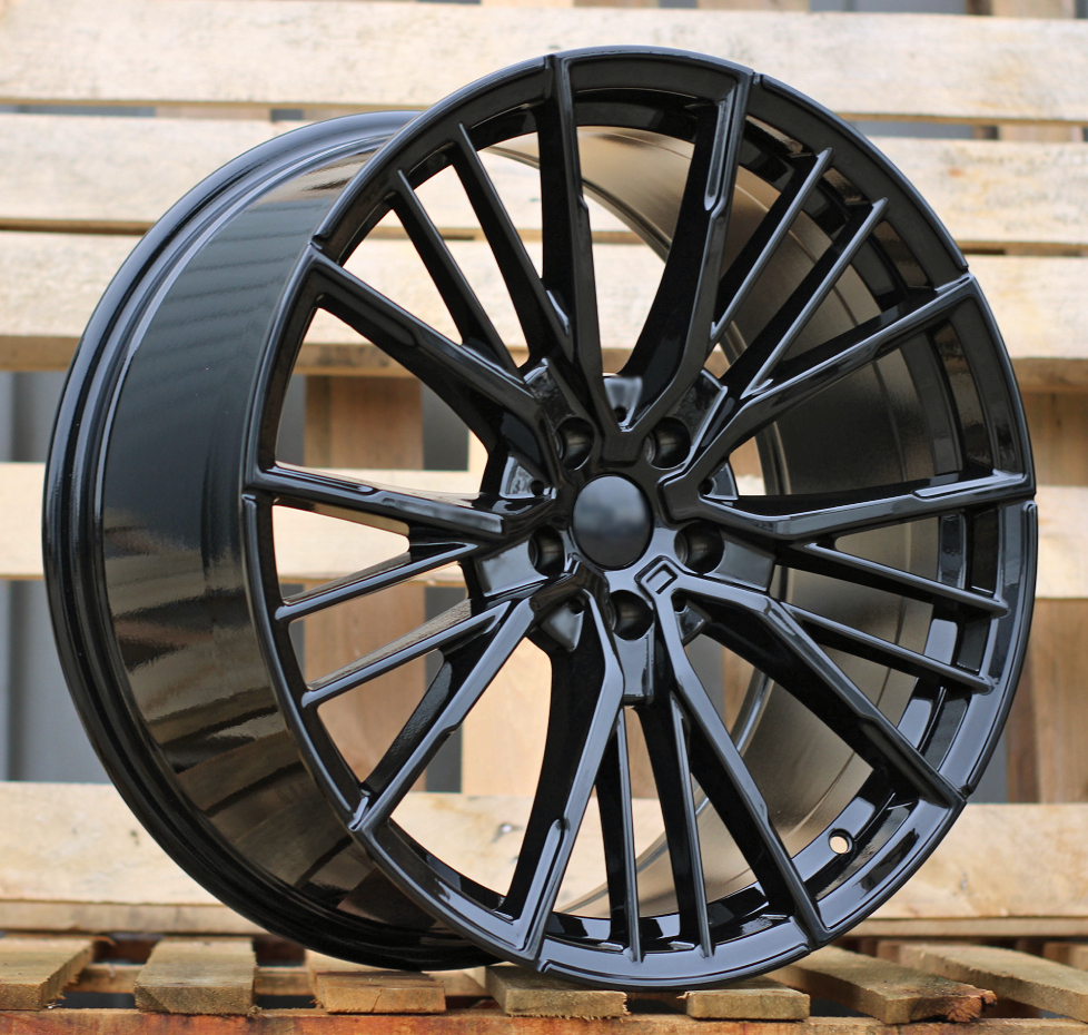 BMW I5498  Melns R20 5X112 9.5J et37 66.6