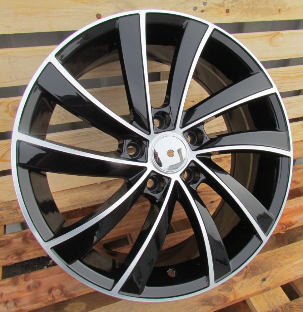 Skoda SK523  Melns ar pulētu virsmu R18 5X112 7.5J et51 57.1