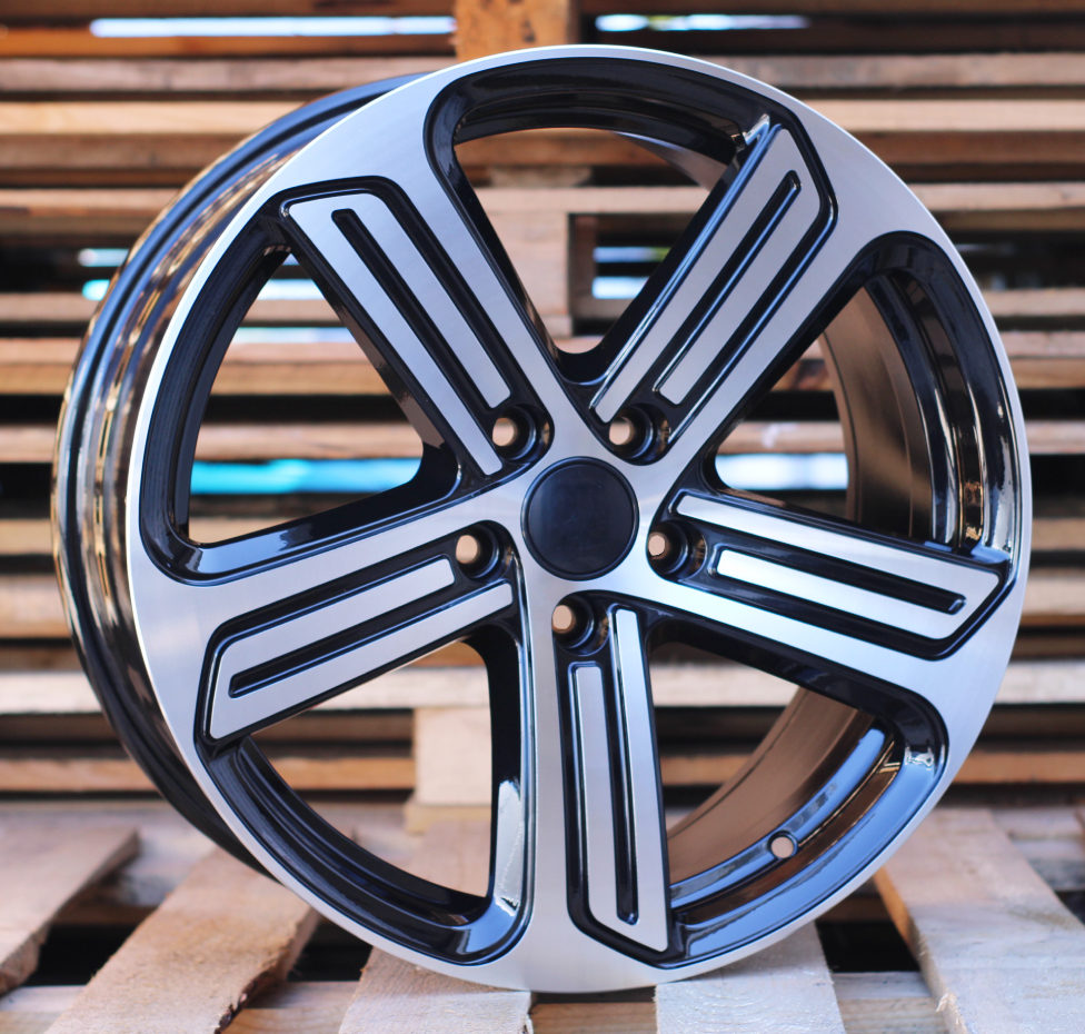 Volkswagen BK795  Melns ar pulētu virsmu R16 5X112 7J et45 57.1