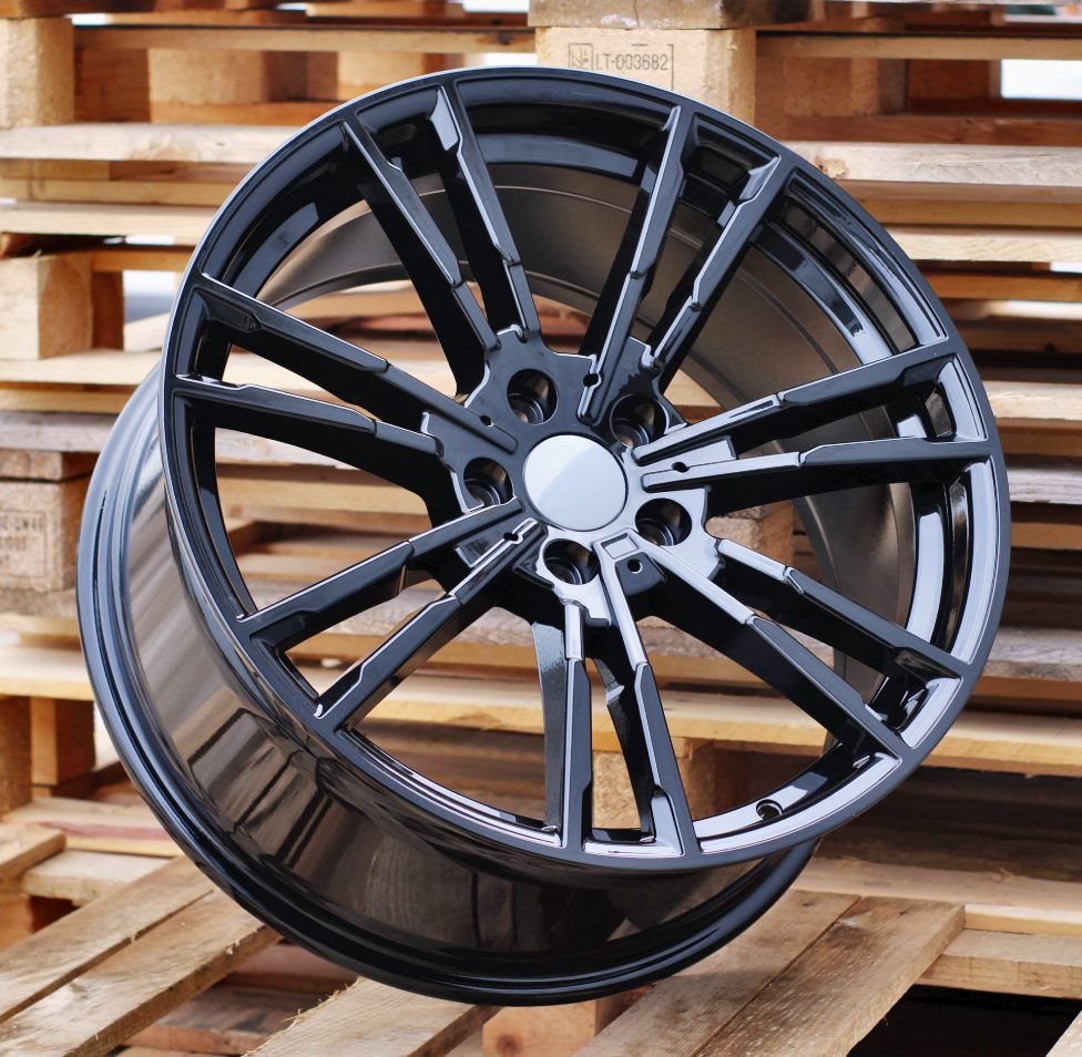 BMW A7065  Melns R18 5X120 8J et30 72.6