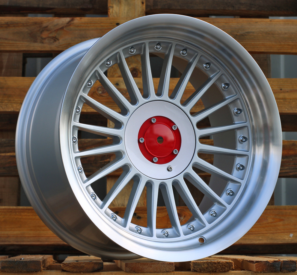BMW 7307F  Sudrabs ar pulētu malu R17 5X120 8J et20 74.1