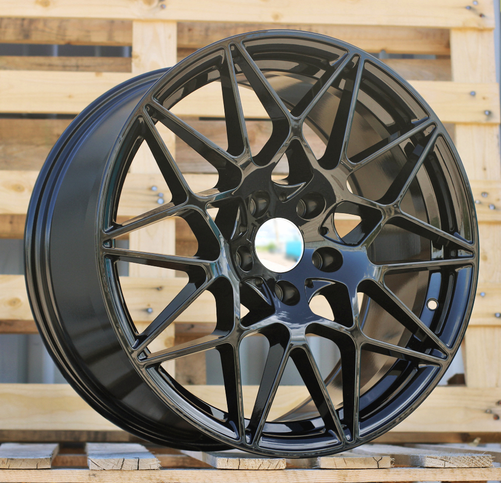 BMW B5167  Melns R19 5X120 9.5J et40 72.6