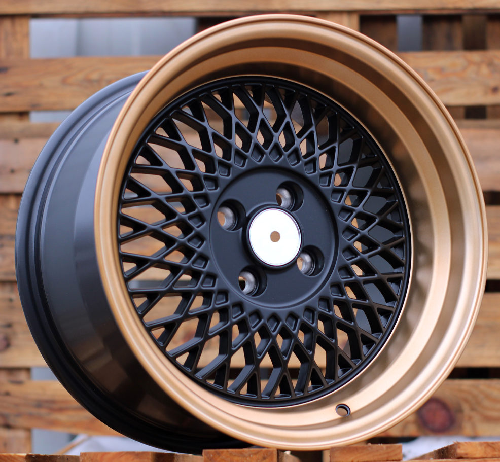 XF098  Melns matēts R16 4X100 9J et20 73.1