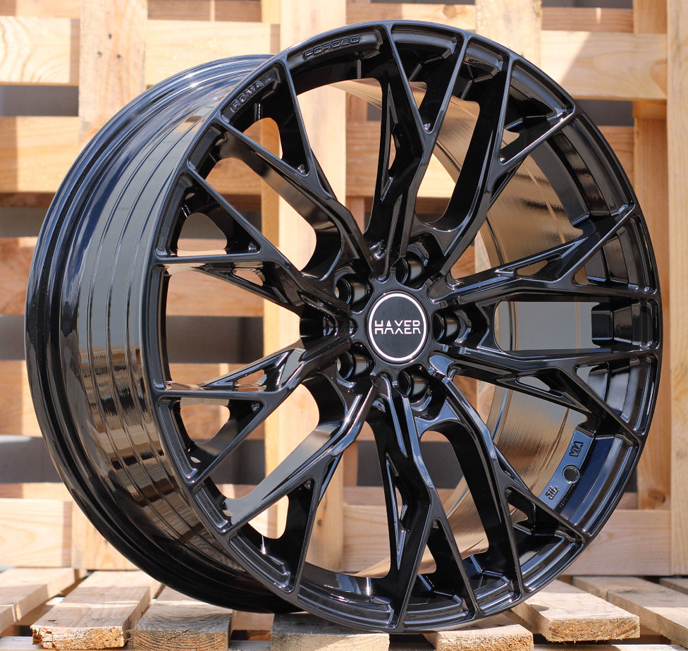 HX042  Melns R18 5X120 8J et35 72.6