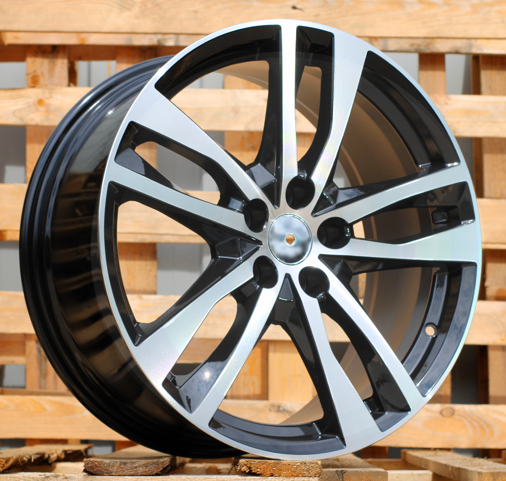 Audi I5011  Melns ar pulētu virsmu R19 5X112 8.5J et40 66.5