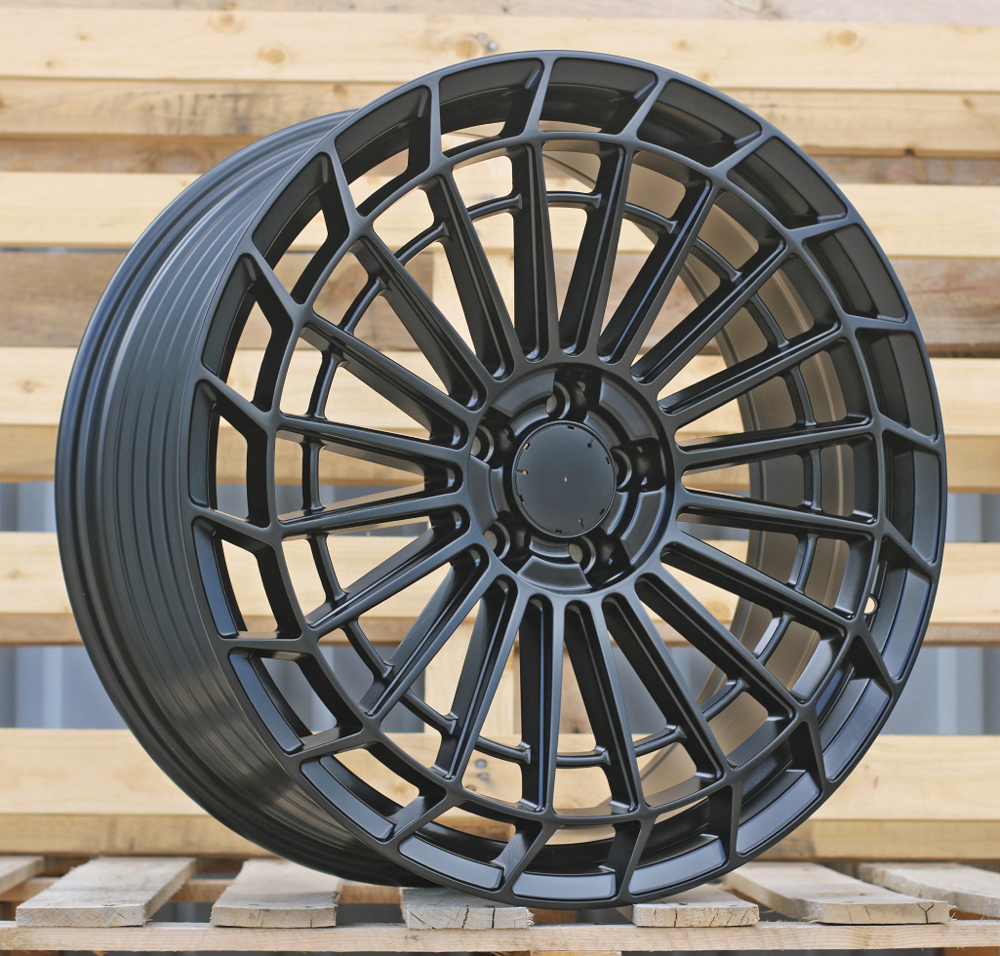 Mercedes FBX162  Melns pusmatēts R22 5X112 9.5J et45 66.6