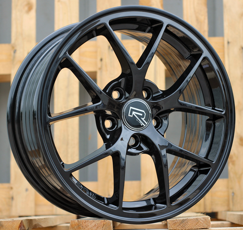 Y0134  Melns R15 5X114.3 6.5J et40 67.1