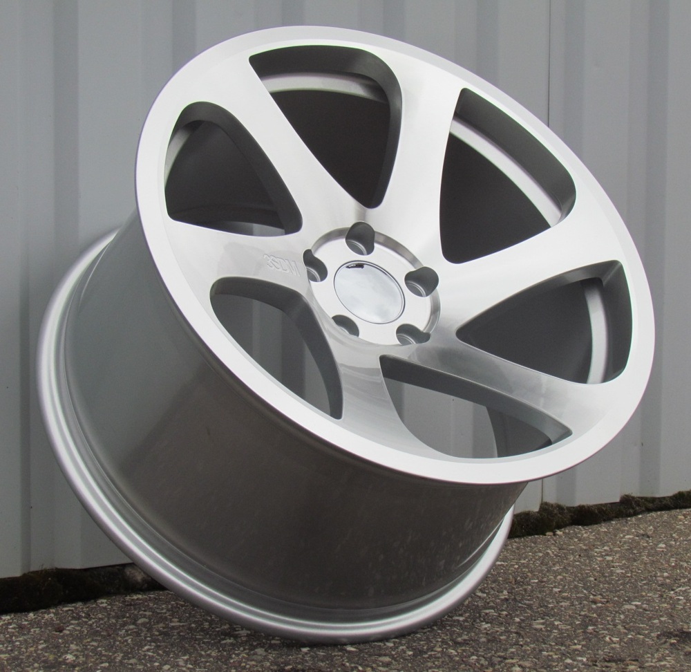 FE051  Sudrabs R18 5X120 10J et30 72.6