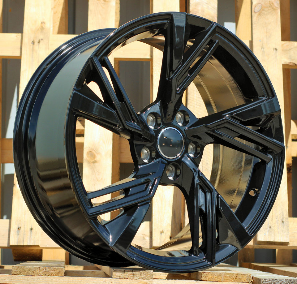 Audi B1571  Melns R18 5X112 8J et39 66.5