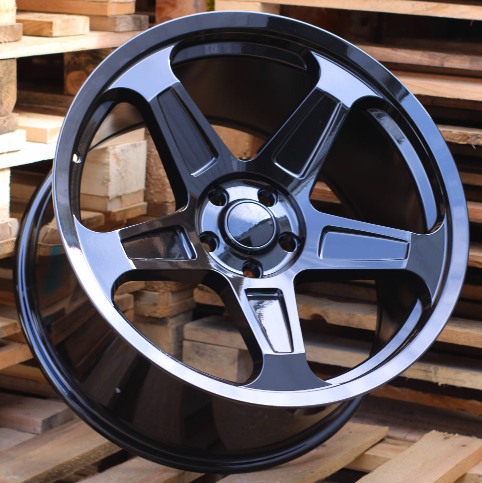 B1393  Melns R20 5X115 9J et20 71.5